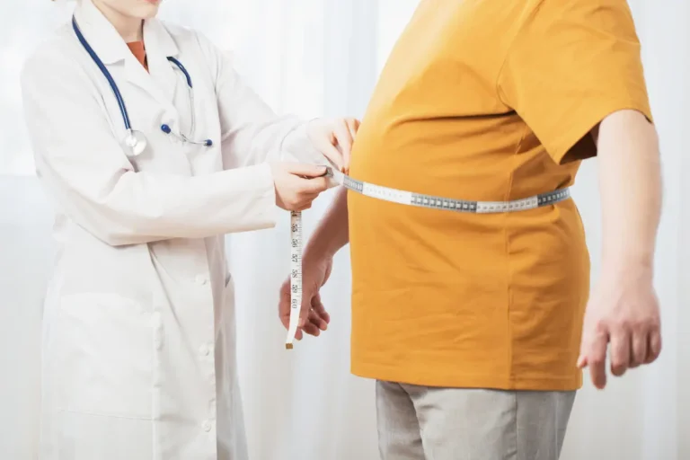 Pros and Cons of Bariatric Surgery