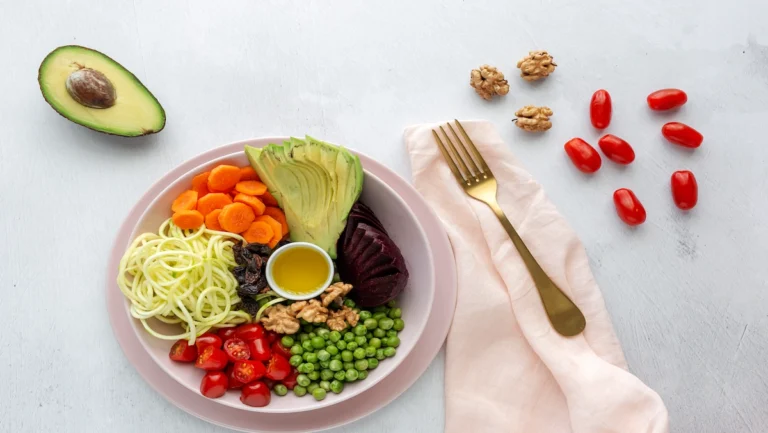 ROLE OF NUTRITION IN HEALTHCARE GUIDE TO HEALTHY EATING